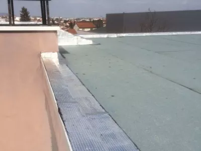 Finition des relevés sur rive exterieure